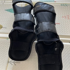 VENUM　総合格闘技　レガース　グローブの画像