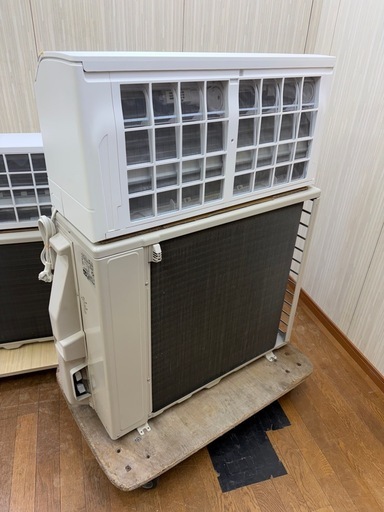 ☆ジャンク品☆(ガス無しR32 1.32kg)富士通 2022年 18畳 AS-M562M2W/AO-M562M2 家庭用ルームエアコン200V