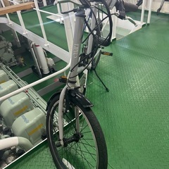 ミニベロ小径自転車 LEVO グレー 20インチ相当｜鍵・スマホホルダー付の画像