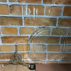 ✨電子レンジレンジ用✨🔴丸皿ターンテーブル🔴🌟電子レンジ付属品🌟♻️回転テーブル ローラー♻️の画像