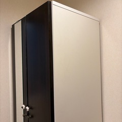 衣装タンス　ミラー付きの画像