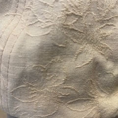 ベージュキャップの画像