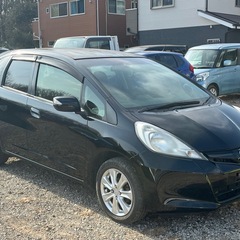 フィット シーズ/車検２年付/社外ナビ/バックカメラ/ETC/純正AWの画像