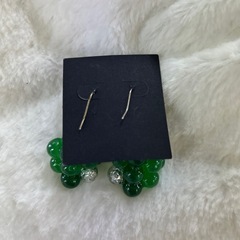 【美品】　ハンドメイド　ピアスの画像