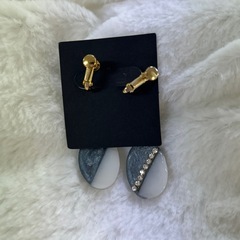 【美品】　ハンドメイド　イヤリングの画像