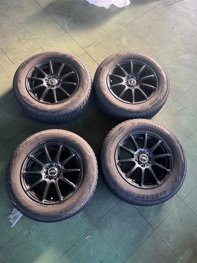 スタッドレスタイヤ　ホイールセット　プリウスPHVで使用　195/65R15