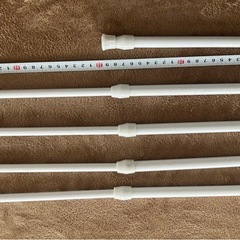 収納ケースと突っ張り棒６本セットの画像