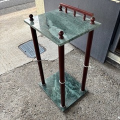 大理石　物置の画像