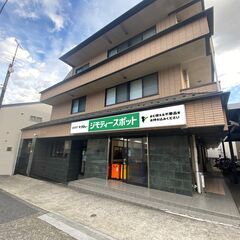 土日祝日1400円！リサイクルショップの店舗スタッフ（ジモティースポット町田店）の画像
