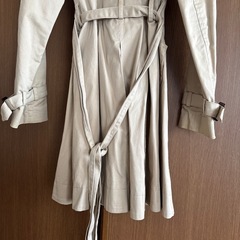 ダブルプレストトレンチコート　の画像