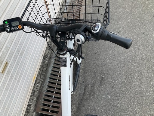 774  パナソニック最新機種電動アシスト自転車ティモS26インチホワイト系アルミボディー