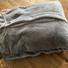 【お取引中】着る毛布・着丈115㎝身長160㎝でふくらはぎ程度の画像