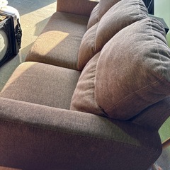 お話中3人掛けソファーの画像