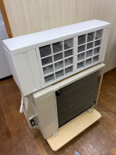 ☆訳あり品☆ 激安エアコン 富士通 2023年 8畳 AS-R252M/AO-R252M 家庭用ルームエアコン ☆訳あり品☆ 激安エアコン 富士通 2023年 8畳 AS-R252M/AO-R252M 家庭