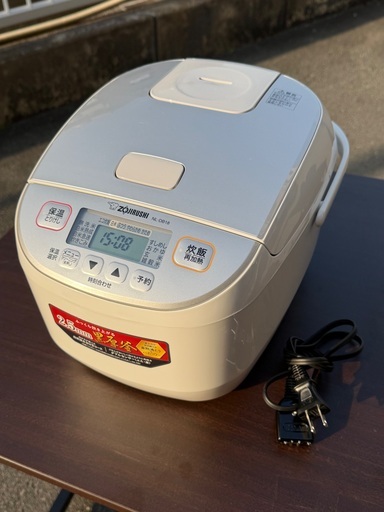 （751）炊飯器  象印 NL-DB18 2025年製造