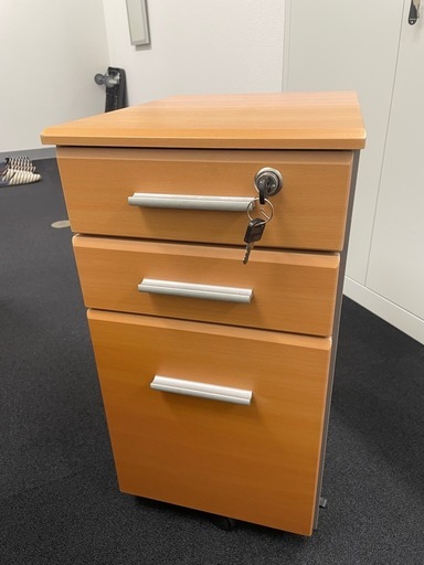 値下げ】木製キャビネット（ワゴン） (まつの) 丸の内の収納家具