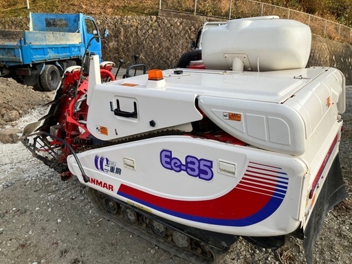 【受け渡し者決定】ヤンマー　コンバイン　２条　Ee-35 部品取り　ジャンク　運搬車用　要修繕
