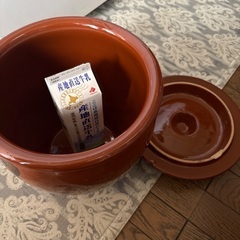 味噌や梅干しをつける瓶ｶﾒの画像