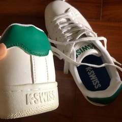K-SWISS   スニーカーの画像