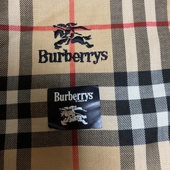 新品未使用品‼️BURBERRY チェック柄 ハンカチの画像