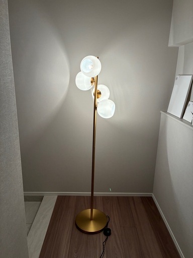 BIARRITZ FLOOR LAMP（ビアリッツ フロアランプ）