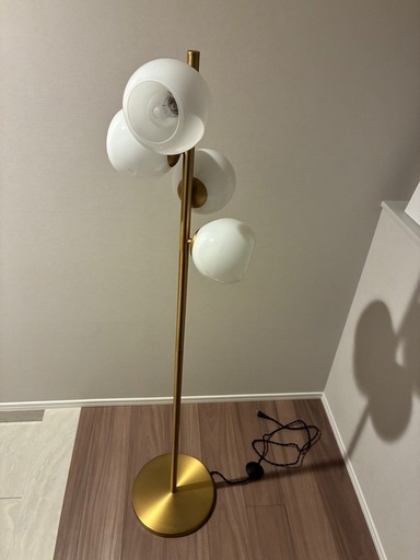 BIARRITZ FLOOR LAMP（ビアリッツ フロアランプ）