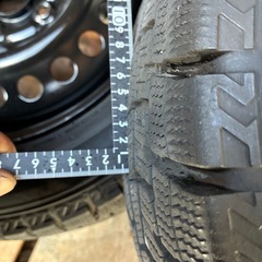 ダンロップ　スタッドレス175-65R15の画像