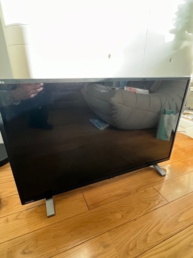 テレビ（TOSHIBA、REGZA、32V、21年製）