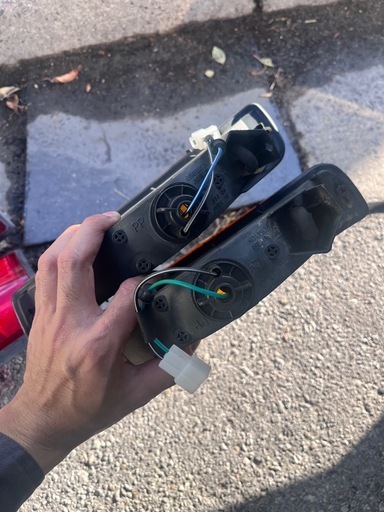 ランクル80 テールランプウインカー