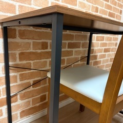 テーブル、椅子 セットの画像