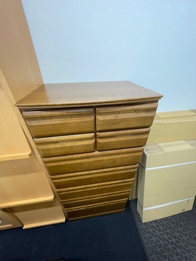 値下げ】しっかりした作りの木製タンス（7段タイプ） (まつの) 丸の内