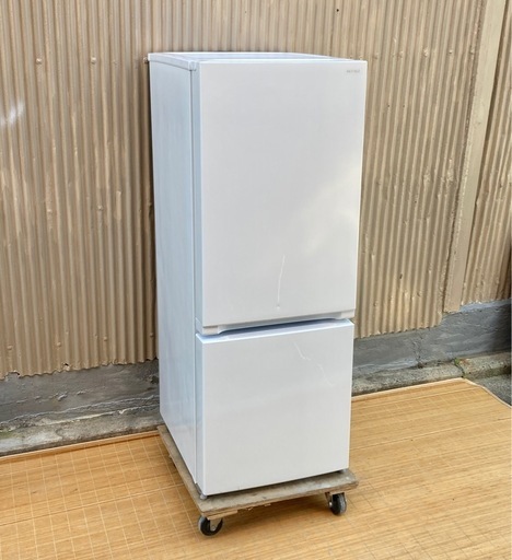 ヤマダ電機　156L冷蔵庫　YRW