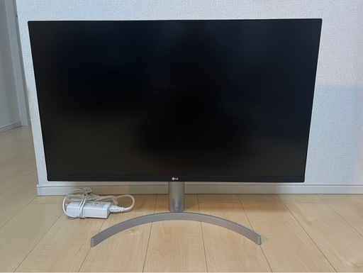 LG 31.5インチ 4Kモニター