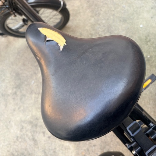 電動自転車　パナソニック　gyuttomini ブラック　3人乗り