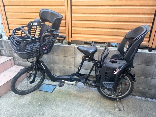 電動自転車　パナソニック　gyuttomini ブラック　3人乗り