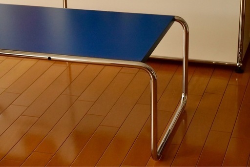 Knoll Laccio Table Marcel Breuer (kz) 東山公園のテーブル《座卓