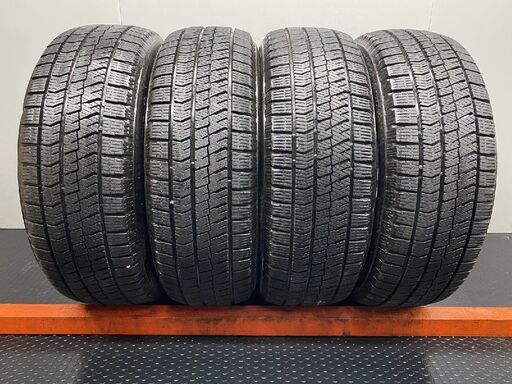 BS BRIDGESTONE BLIZZAK VRX2 205/60R16 16インチ スタッドレス 4本 22年製 バリ溝 ヴォクシー ステップワゴン レガシィB4等　(STN099)