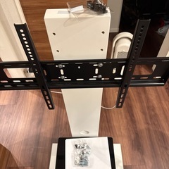 テレビスタンド（ホワイト）の画像