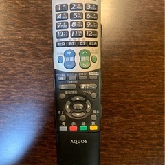 SHARP 32型液晶テレビの画像