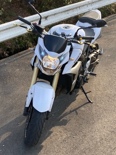 さぁ春のツーリングへ‼️値下げしました‼️112馬力‼️車検取り立て‼️SUZUKI GSR750フルパワー‼️112馬力‼️