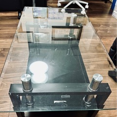 ガラステーブル TEMPERED GLASSの画像