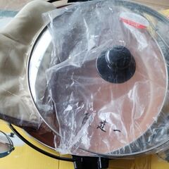 「無料」すきやき兼餃子鍋の画像