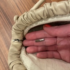 ジャンク　本革レザー　素材取り　プリーツ ギャザー ショルダーバッグ ベージュの画像