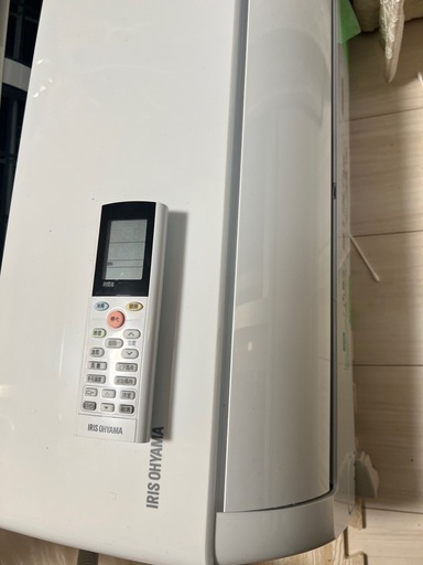 アイリスオーヤマエアコン10畳　IHF-4009G