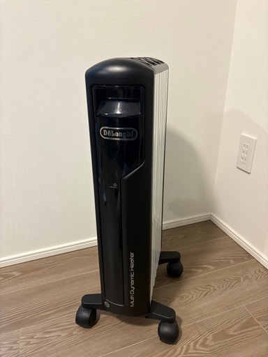 土日限定価格【美品】DeLonghi MDH09-BK 電気ヒーター デロンギ マルチダイナミックヒーター MDH09-BK [ピュアホワイト+
