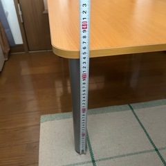 木目調ローテーブルの画像