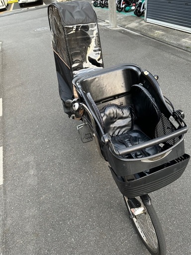 電動自転車　パナソニック　gyuttomini ブラック　3人乗り