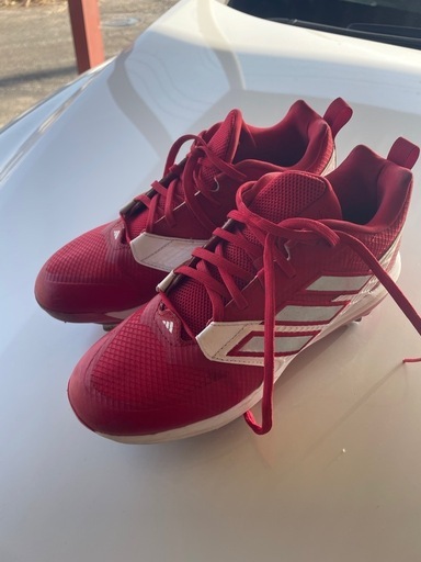 adidas レッド ホワイト スパイク