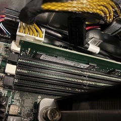 Precision 5820 Towerの画像