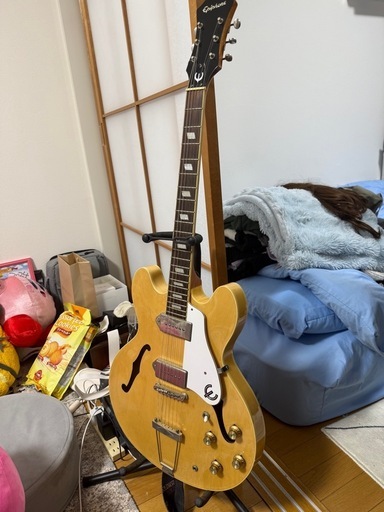 【3月引越し限定】【ケース付】 Epiphone Casino Natural 付属品セット（ヘッドホン等）